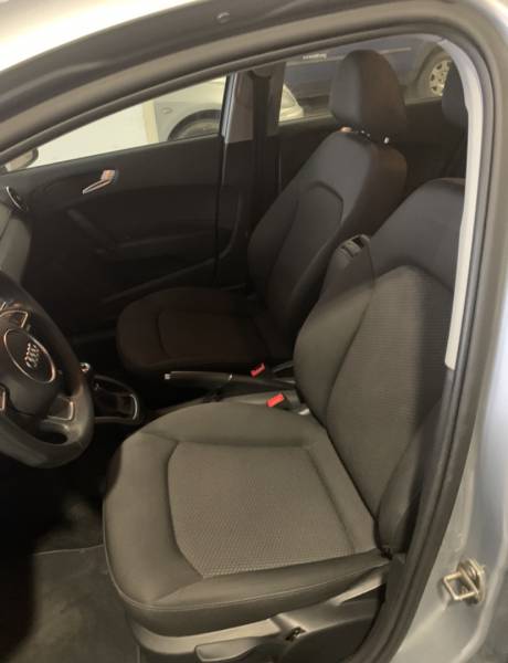 Audi A1 Sportback 1.4 TDI 90 Business Line d'occasion sur Albi