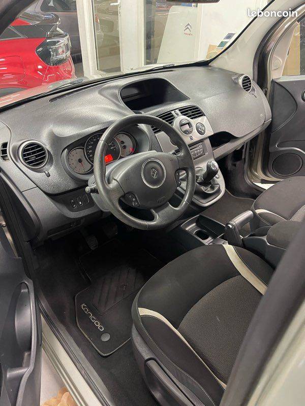 RENAULT KANGOO II 1.5 DCI 90 FAP AUTHENTIQUE