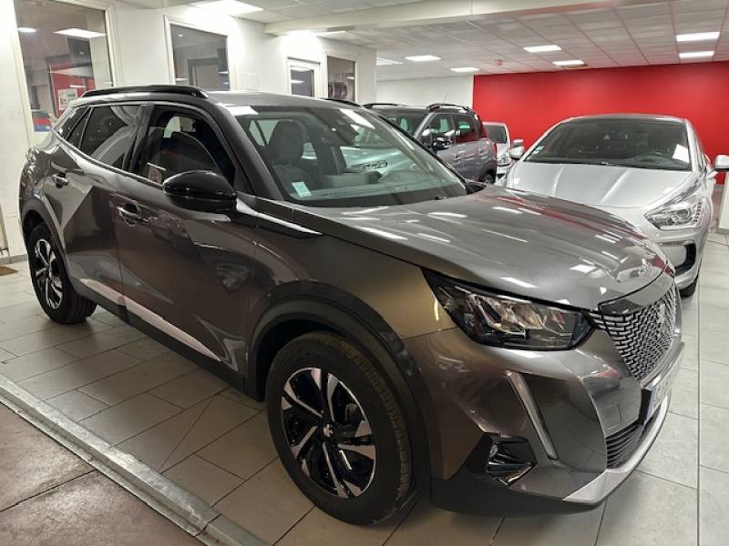 Peugeot 2008 : 31000 km, boîte manuelle diesel, première main (2022) en très bon état proche Albi 81000 dans le Tarn