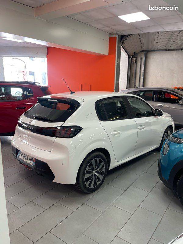 PEUGEOT 208 1.5 BLUEHDI - 100CH ACTIVE BUSINESS