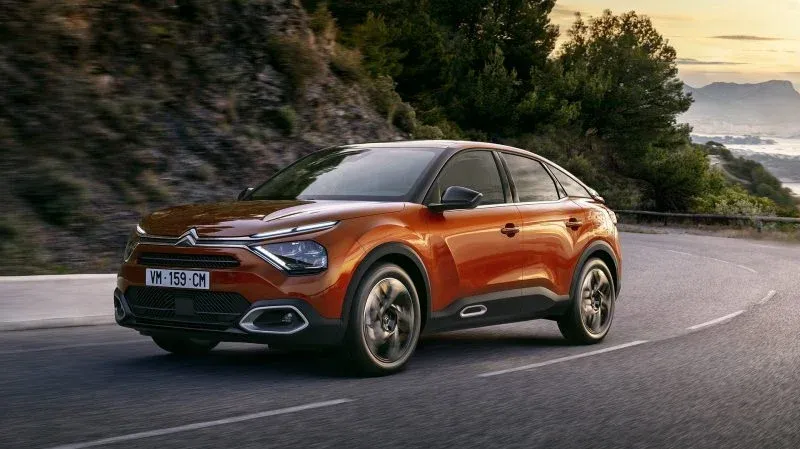 Venez essayer la Nouvelle Citroën C4 ET Ë-C4